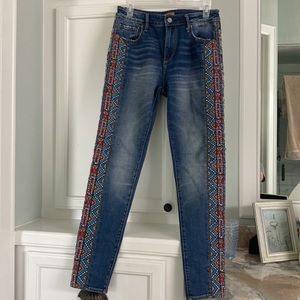 Driftwood denims size 27, elaborate beading